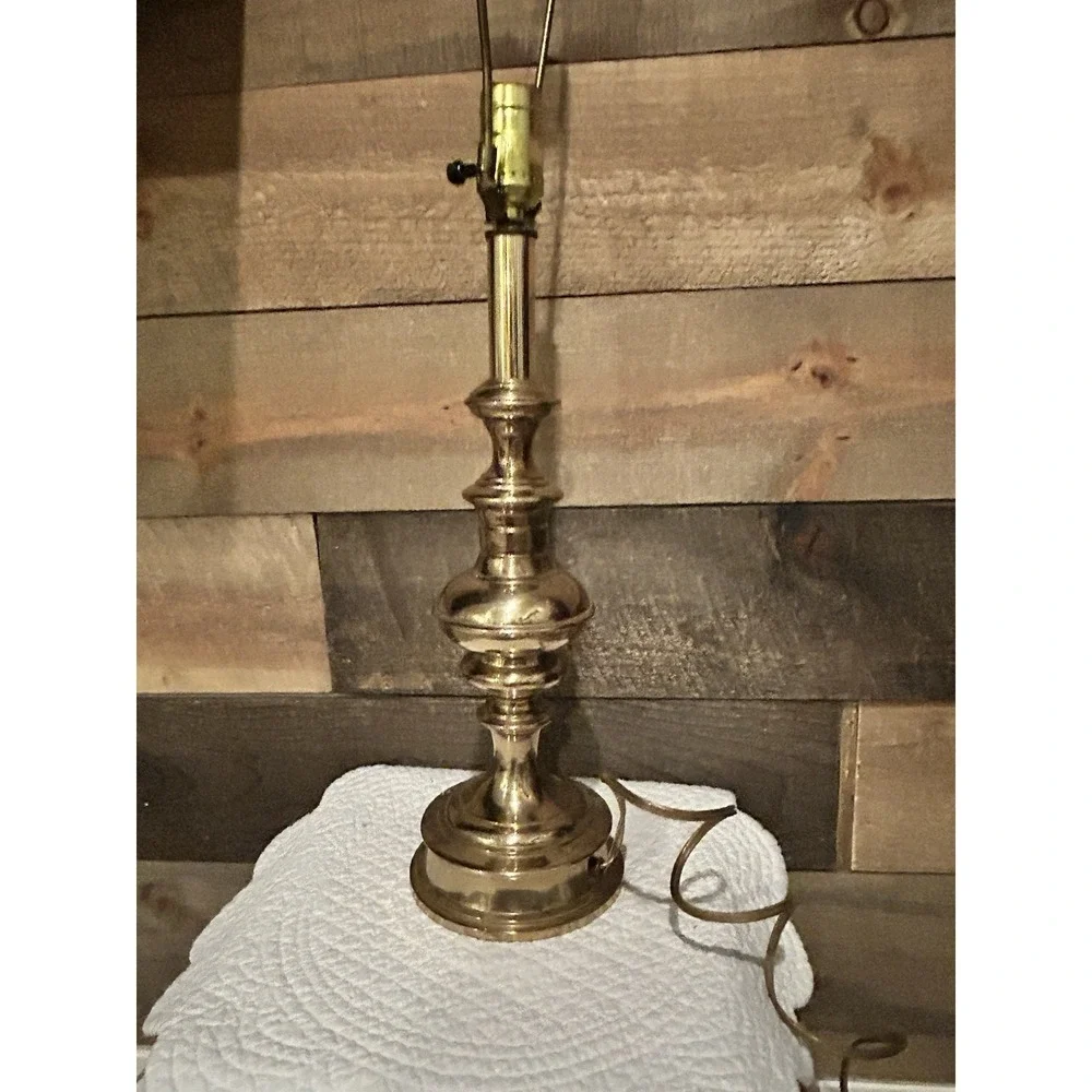 Vintage Style Brass Table Lamp Base Traditional Accent Light No‎ Shade